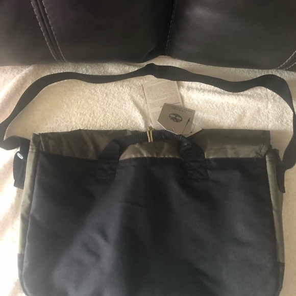 Timberland laptop messenger bag - Picture 3 of 7